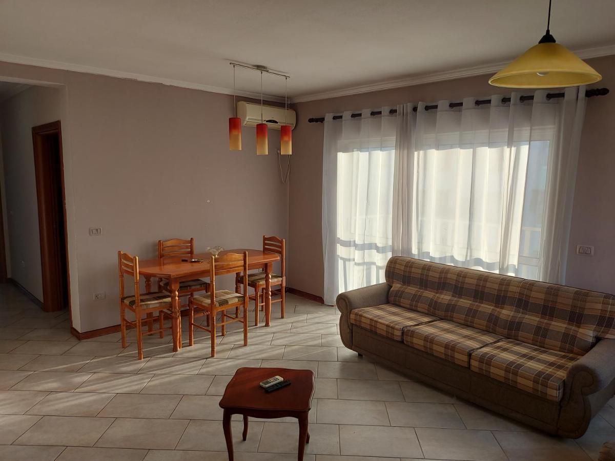 شقة Manka' S Place تيرانا المظهر الخارجي الصورة
